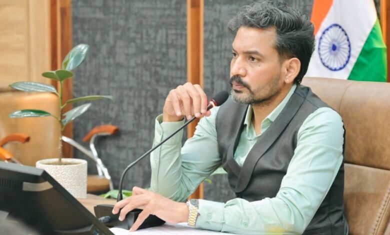 आपदा न्यूनीकरण के लिए रिवर ड्रेजिंग पर जोर, टेंडर प्रक्रिया में तेजी लाने के निर्देश