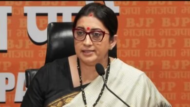 एसआईआर विवाद के बीच स्मृति ईरानी का कांग्रेस पर हमला, बोलीं- लोकतंत्र को निशाना न बनाएं