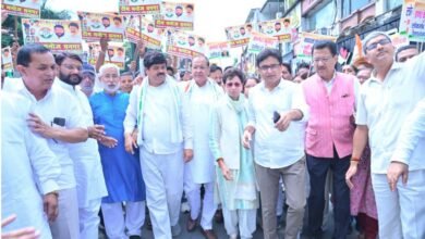 निर्वाचन आयोग के खिलाफ कांग्रेस का प्रदर्शन, सचिवालय स्थित निर्वाचन कार्यालय का किया घेराव