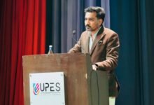 नशे से दूर रहकर सकारात्मक एवं रचनात्मक जीवन का करें चयन- डीएम