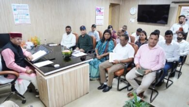 राजपुर रोड विधानसभा में विकास कार्यों की मंत्री खजान दास ने की समीक्षा, 15 दिन में सफाई व्यवस्था दुरुस्त करने के निर्देश