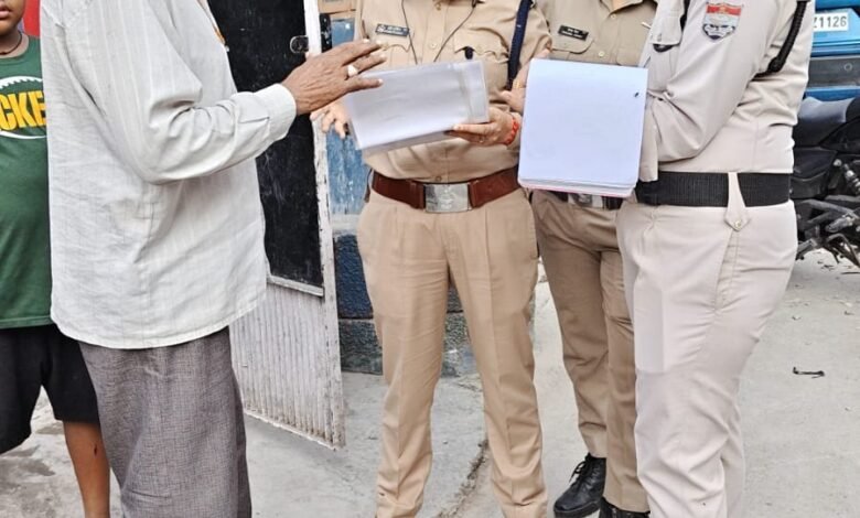 देहरादून में पुलिस का व्यापक सत्यापन अभियान, 147 भवन स्वामियों पर 14.70 लाख रुपये का जुर्माना