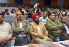 कौशल विकास, अप्रेंटिसशिप, स्टार्टअप और स्वरोजगार के अवसरों के साथ सरकारी योजनाओं की दी जानकारी