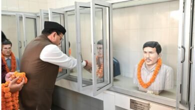 मुख्यमंत्री ने उत्तराखण्ड राज्य आंदोलनकारी शहीदों को अर्पित की श्रद्धांजलि