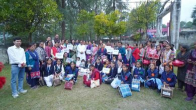 पोषण माह के समापन पर आंगनबाड़ी कार्यकर्त्रियों को किया सम्मानित