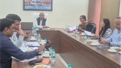 तय समय में सड़कें गड्ढामुक्त न होने पर गढ़वाल आयुक्त सख्त